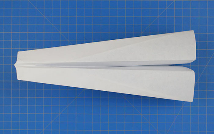 Как сделать самолёт из бумаги