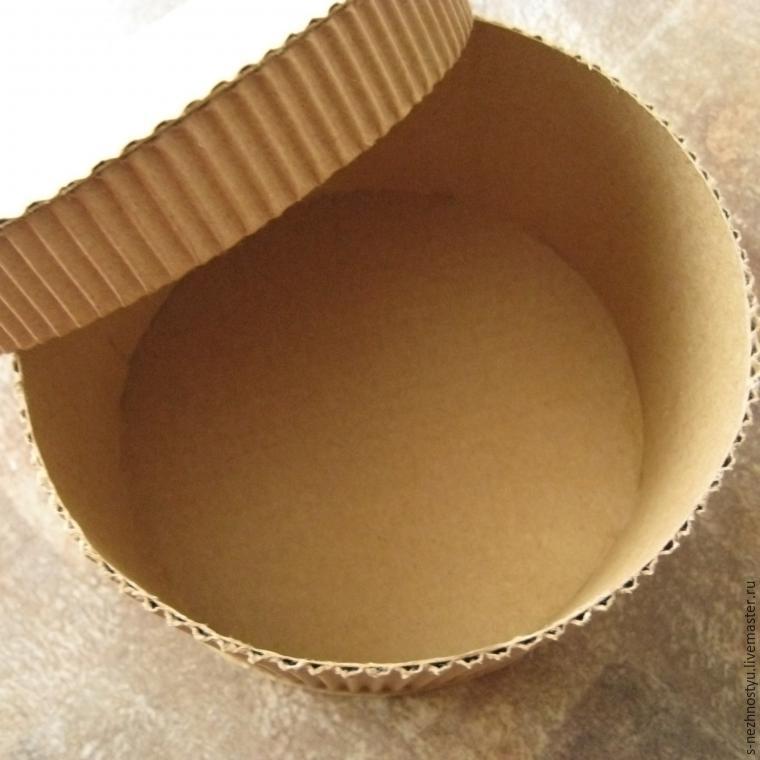 Круглая коробка из гофрокартона своими руками, фото № 24
