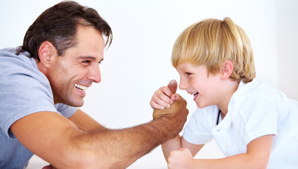 Роль отца в воспитании сына: папы и мальчики