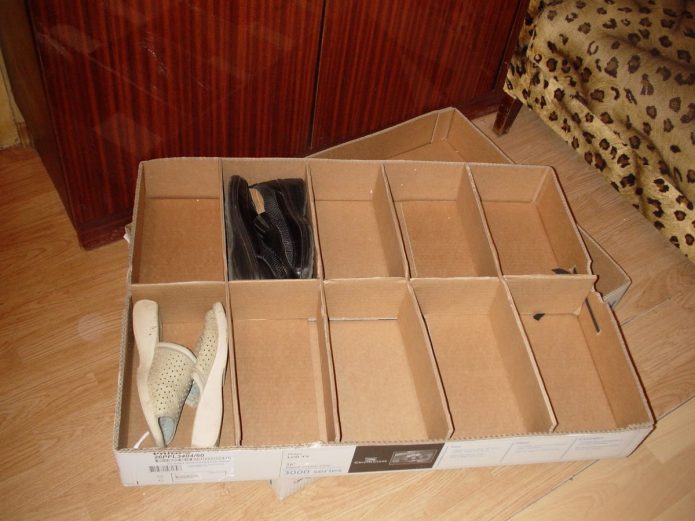 Ящик для хранения обуви из картонной коробки