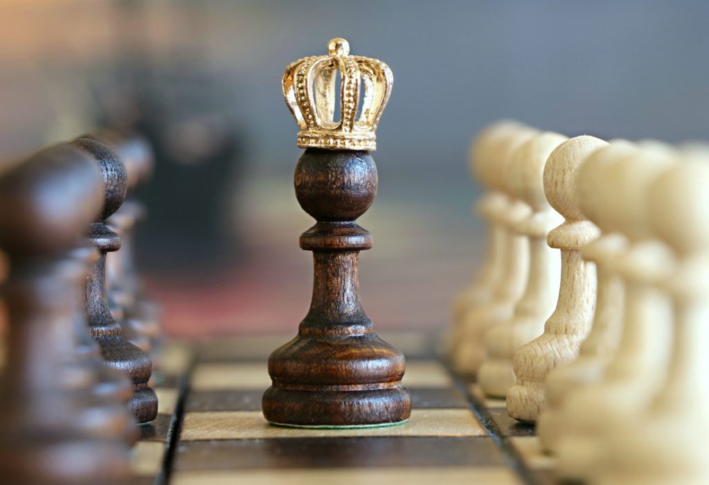 Польза от игры в шахматы: какие качества они развивают